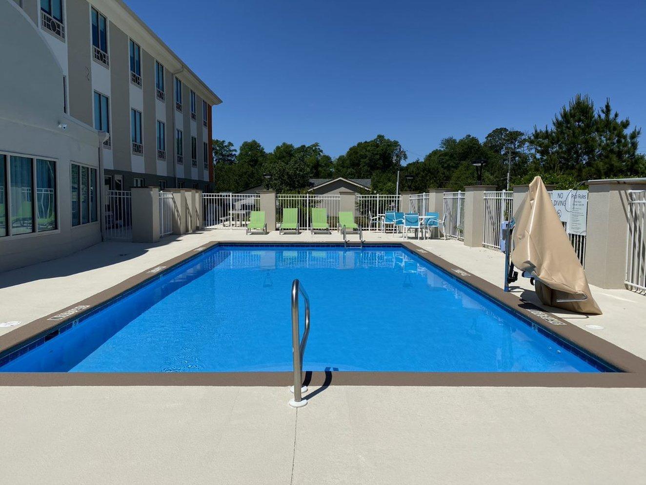 Holiday Inn Express & Suites - Enterprise By Ihg Exteriér fotografie