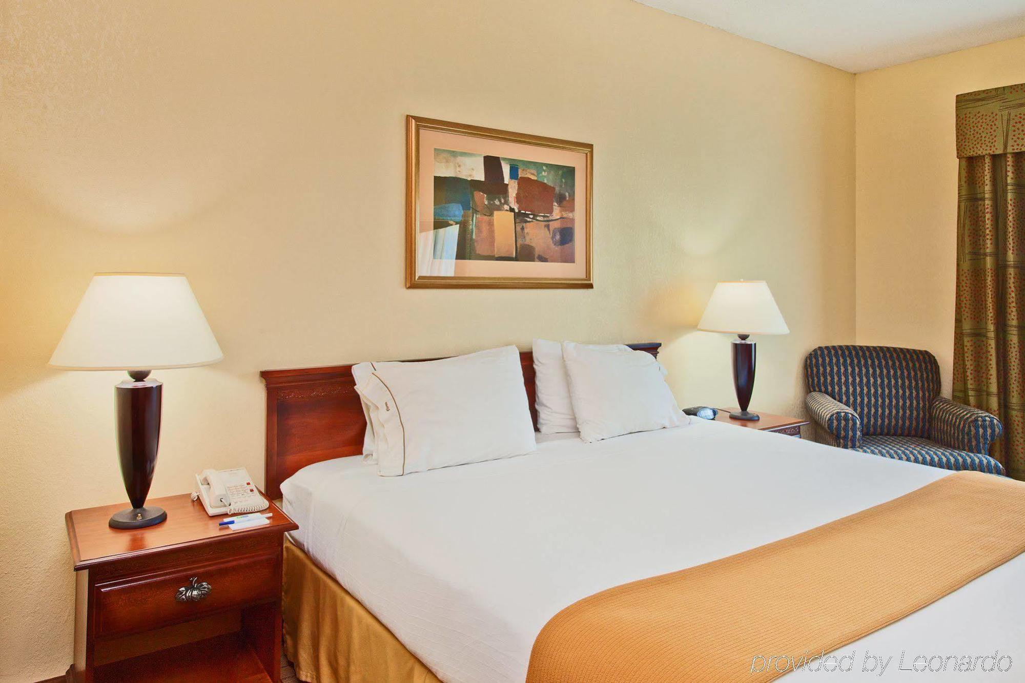 Holiday Inn Express & Suites - Enterprise By Ihg Pokoj fotografie